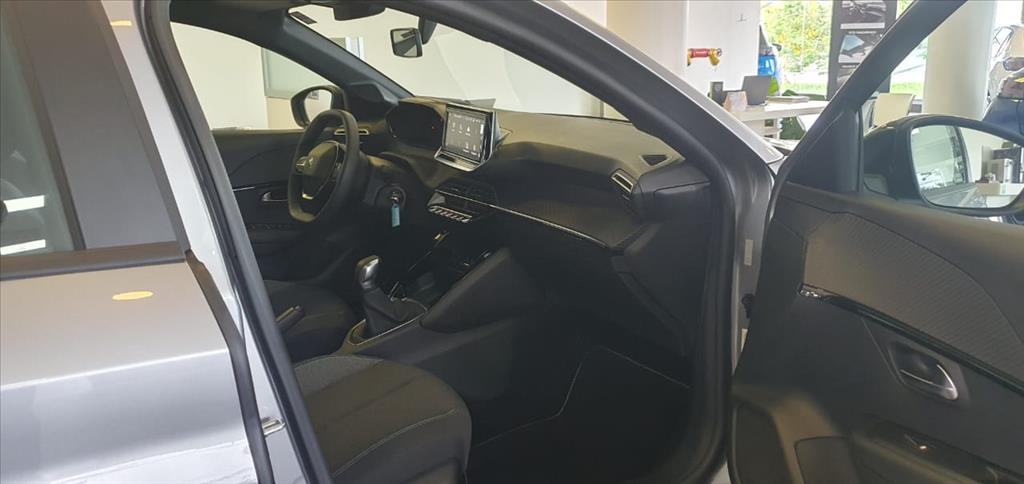 208 1.0 TURBO 200 FLEX STYLE CVT 208 1.0 TURBO 200 FLEX STYLE CVT