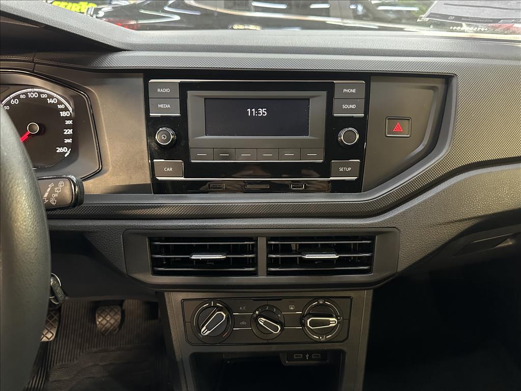 POLO 1.0 MPI TRACK MANUAL9