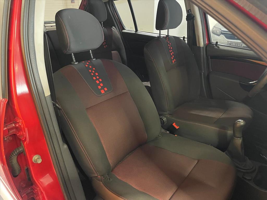 SANDERO 1.6 STEPWAY 16V FLEX 4P MANUAL