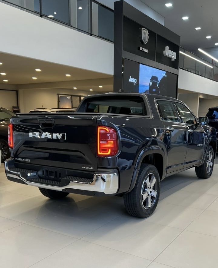RAMPAGE 2.2 TURBO DIESEL LARAMIE 4X4 AUTOMÁTICO15