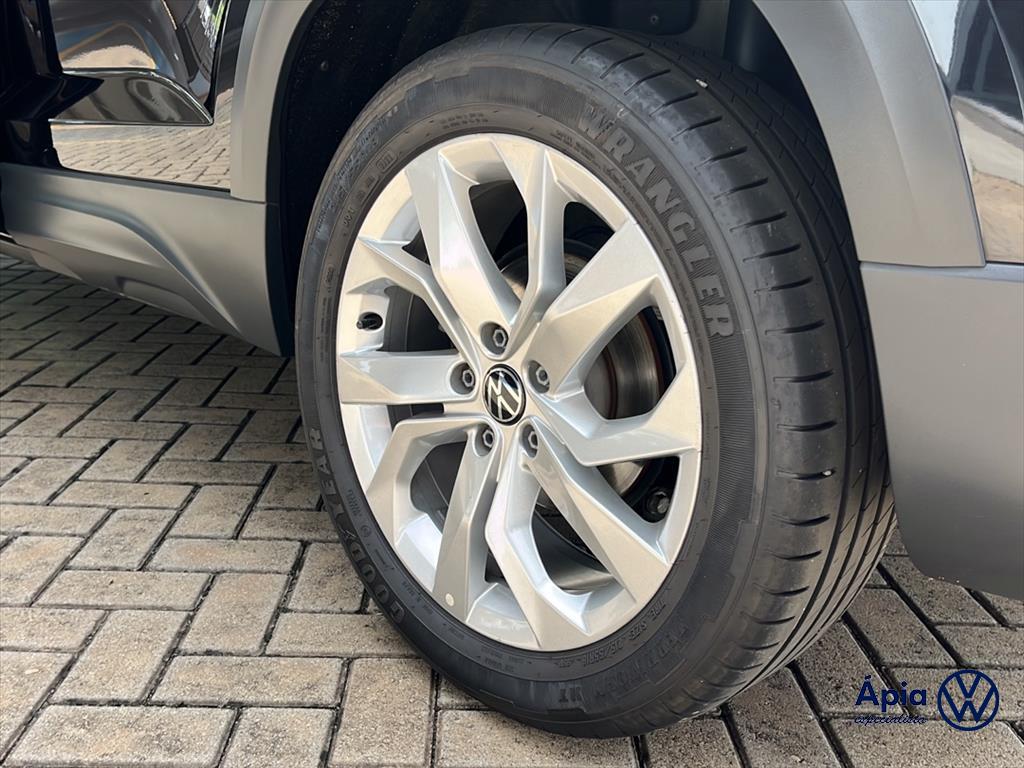 TAOS 1.4 250 TSI TOTAL FLEX COMFORTLINE AUTOMÁTICO14