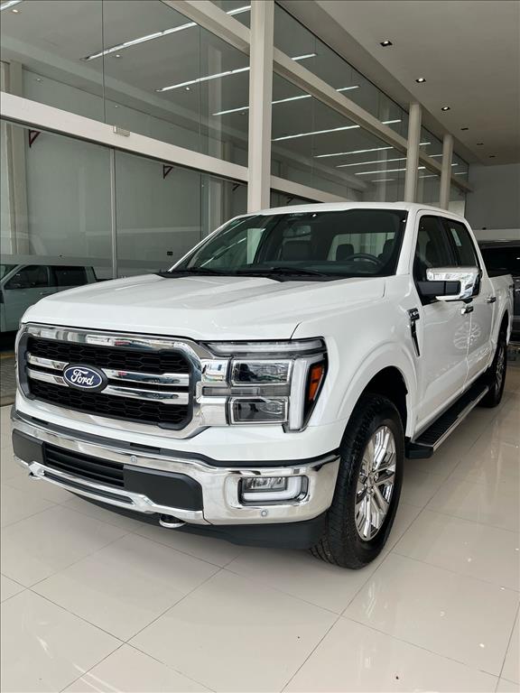 Ford-F-150-5.0 V8 GASOLINA CD LARIAT FX4 AUTOMÁTICO