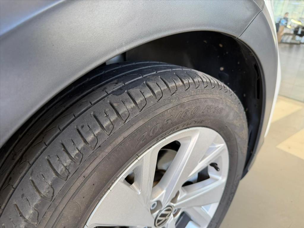 NIVUS 1.0 200 TSI TOTAL FLEX COMFORTLINE AUTOMÁTICO13