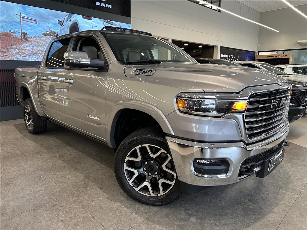 1500 3.0 HURRICANE 6 BITURBO GASOLINA LARAMIE CD 4X4 AUTOMÁTICO