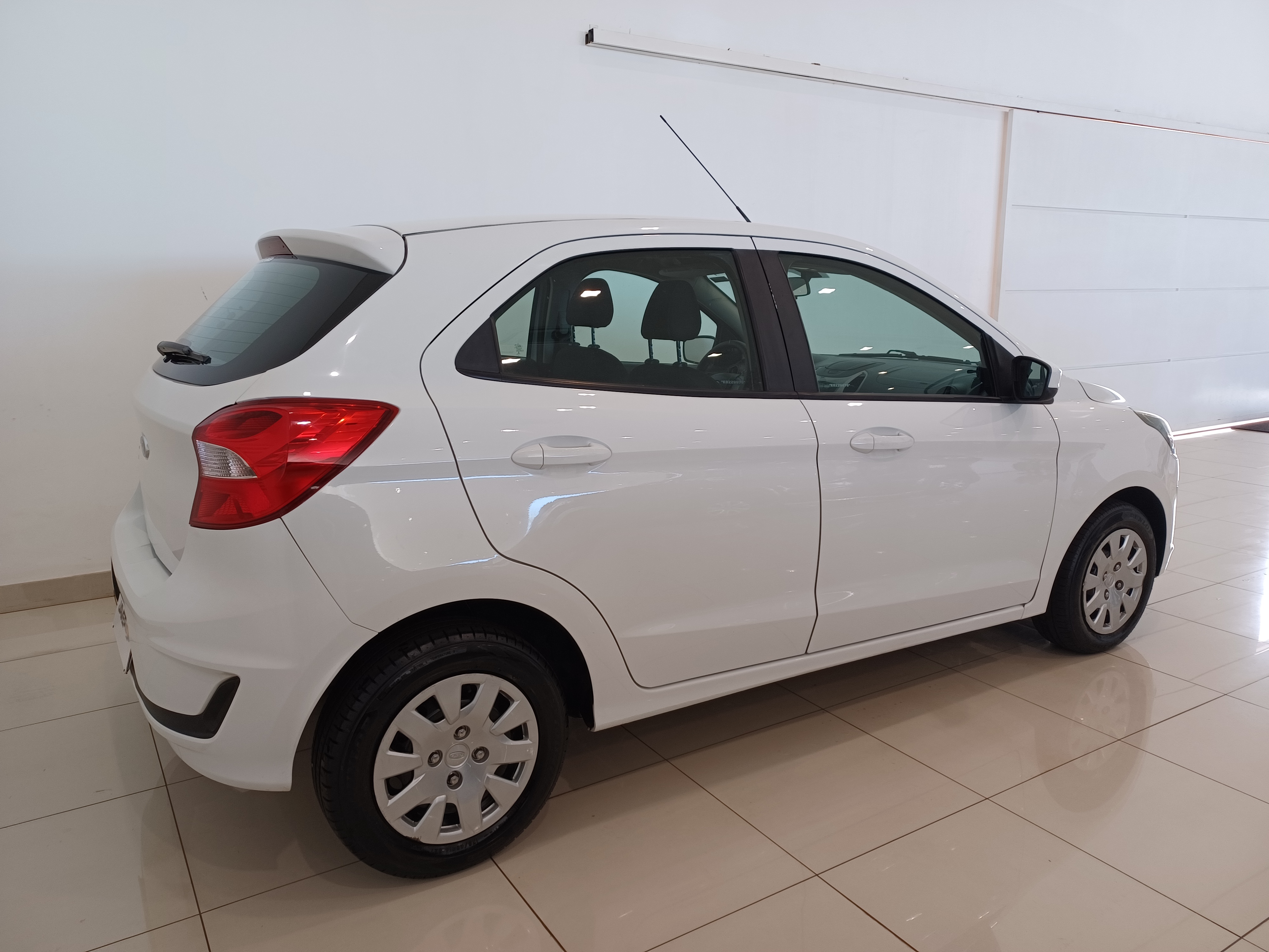 Ford-KA-1.0 TI-VCT FLEX SE MANUAL