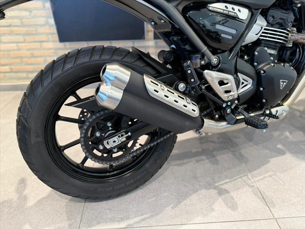 TRIUMPH-SCRAMBLER-400 X