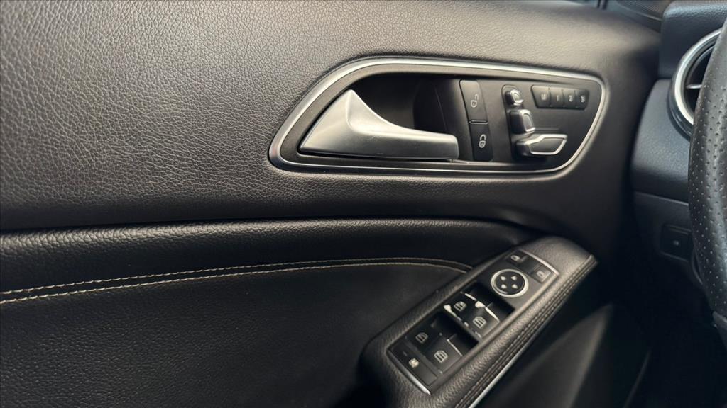 GLA 200 1.6 CGI FLEX ADVANCE 7G-DCT8