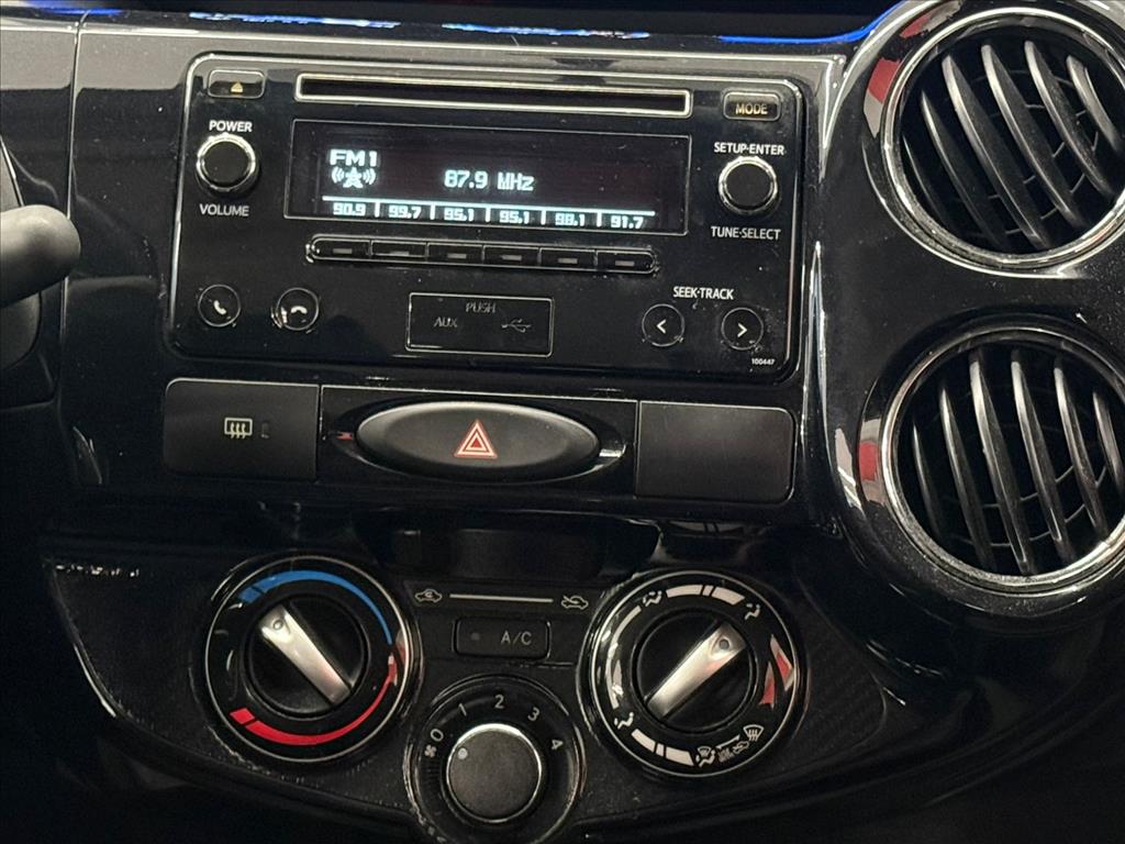ETIOS 1.5 X PLUS SEDAN 16V FLEX 4P AUTOMÁTICO ETIOS 1.5 X PLUS SEDAN 16V FLEX 4P AUTOMÁTICO