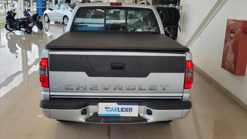 S10 2.4 MPFI EXECUTIVE 4X2 CD 8V FLEX 4P MANUAL S10 2.4 MPFI EXECUTIVE 4X2 CD 8V FLEX 4P MANUAL
