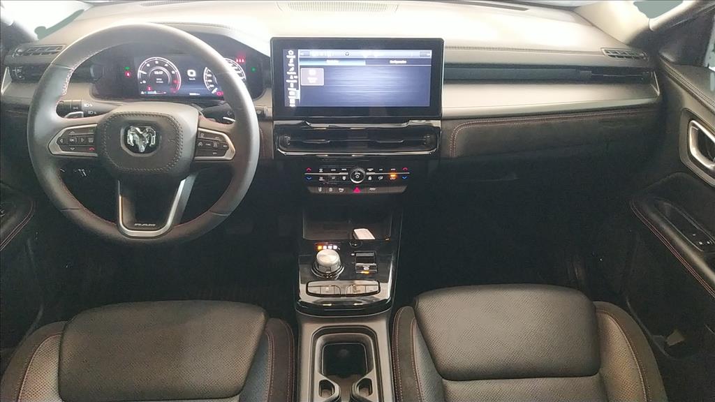 RAMPAGE 2.0 HURRICANE 4 TURBO GASOLINA R/T 4X4 AUTOMÁTICO8