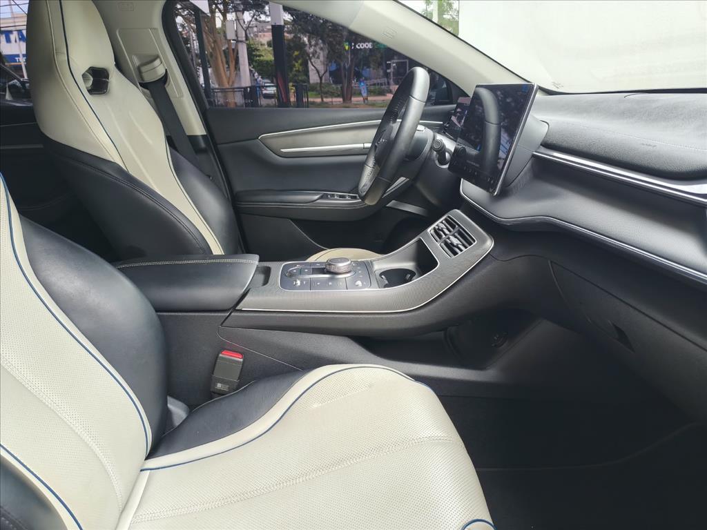 KING 1.5 DM-I PHEV GL AUTOMÁTICO12