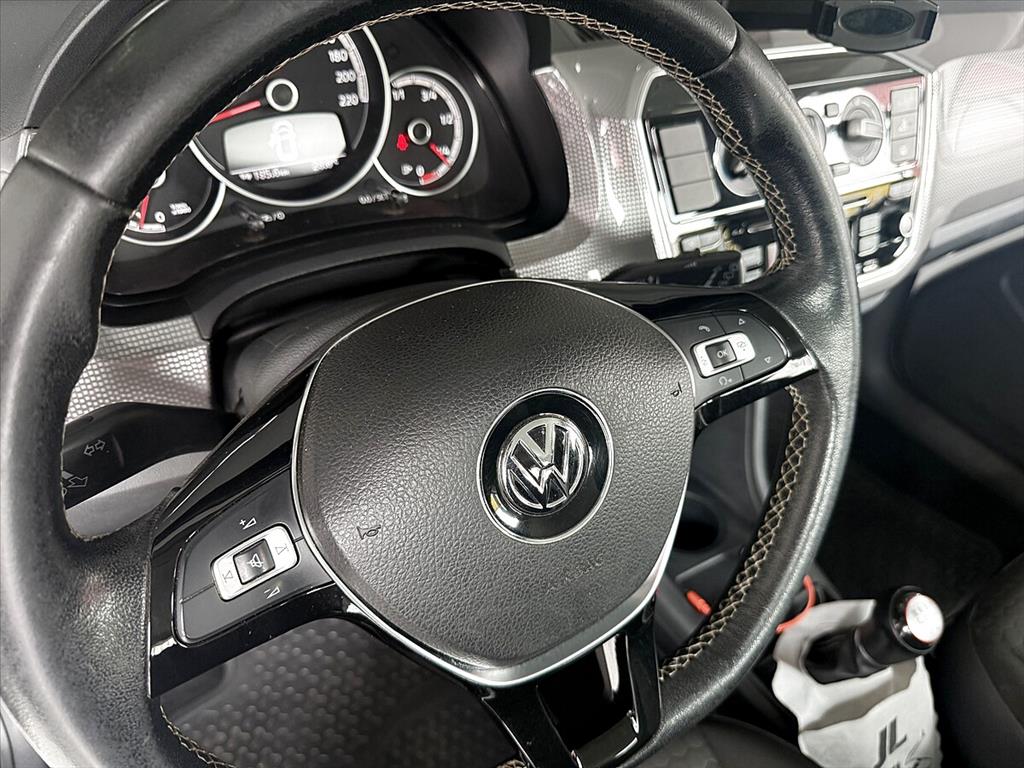 Volkswagen Cross Up - 1.0 TSI 12V FLEX 4P MANUAL