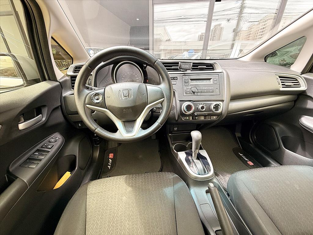 Honda Fit - 1.5 LX 16V FLEX 4P AUTOMÁTICO