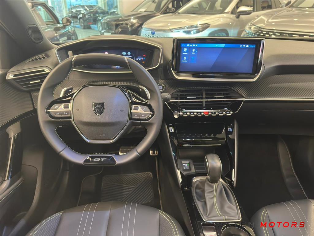 Peugeot-2008-1.0 TURBO 200 FLEX GT CVT