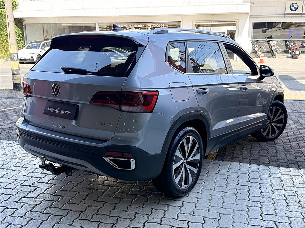 Volkswagen Taos - 1.4 250 TSI TOTAL FLEX HIGHLINE AUTOMÁTICO