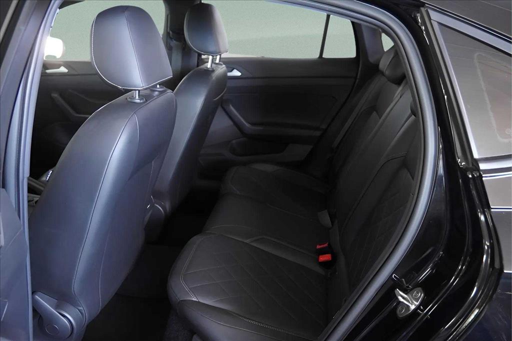 VIRTUS 1.4 250 TSI EXCLUSIVE AUTOMÁTICO9