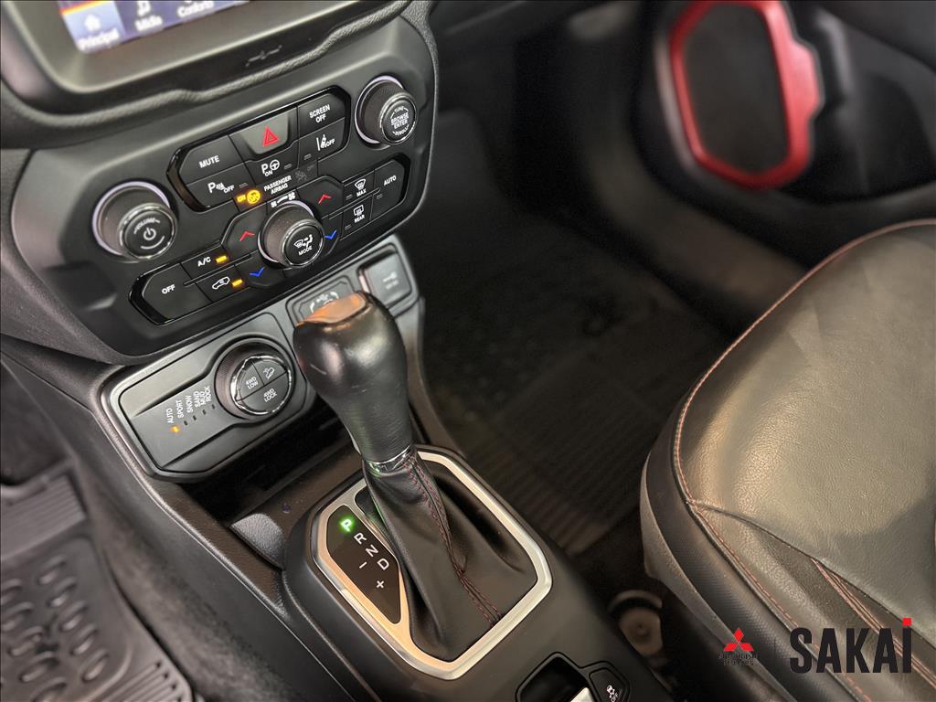 Jeep-RENEGADE-1.3 T270 TURBO FLEX TRAILHAWK 4X4 AT9