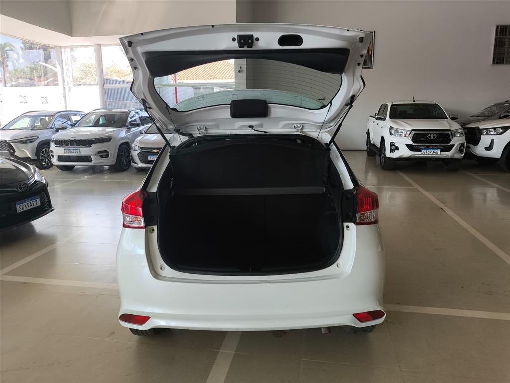 YARIS 1.5 16V FLEX XL PLUS CONNECT MULTIDRIVE6