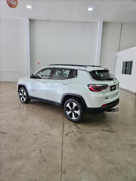 COMPASS 2.0 16V DIESEL LONGITUDE 4X4 AUTOMÁTICO