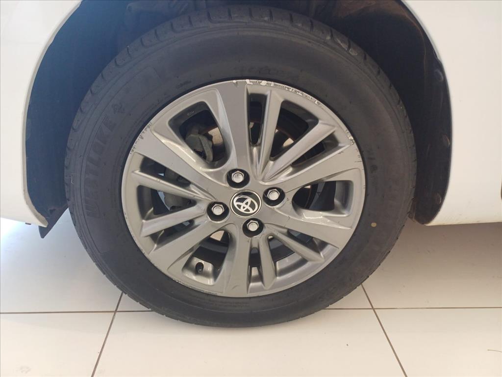 YARIS 1.5 16V FLEX SEDAN XL PLUS CONNECT MULTIDRIVE YARIS 1.5 16V FLEX SEDAN XL PLUS CONNECT MULTIDRIVE