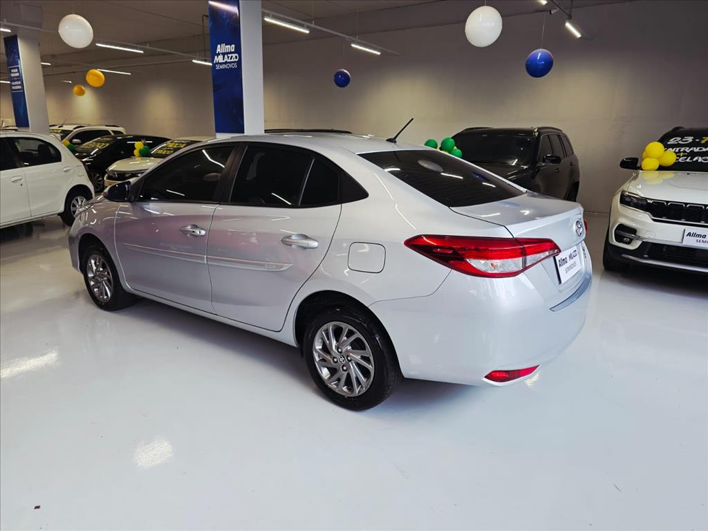 YARIS 1.5 16V FLEX SEDAN XS MULTIDRIVE3