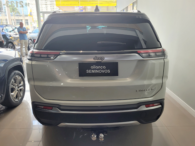 COMMANDER 1.3 T270 TURBO FLEX LIMITED AT64