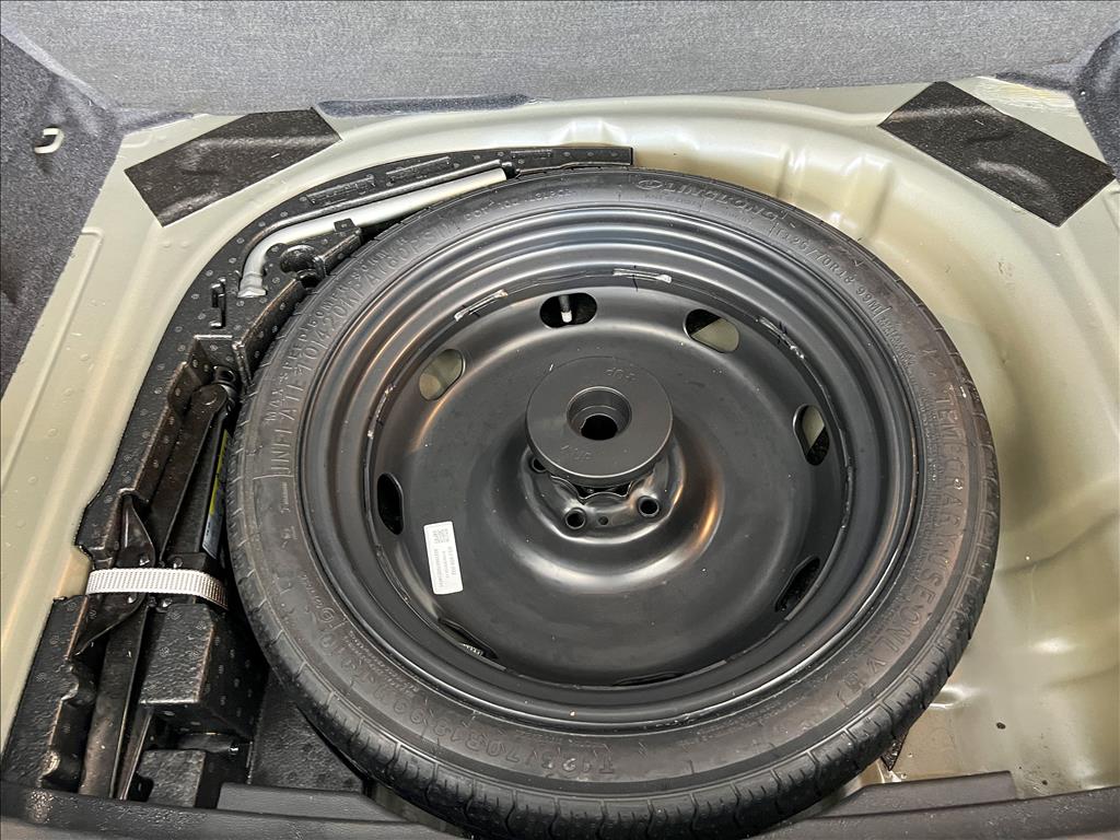 TAOS 1.4 250 TSI TOTAL FLEX COMFORTLINE AUTOMÁTICO19