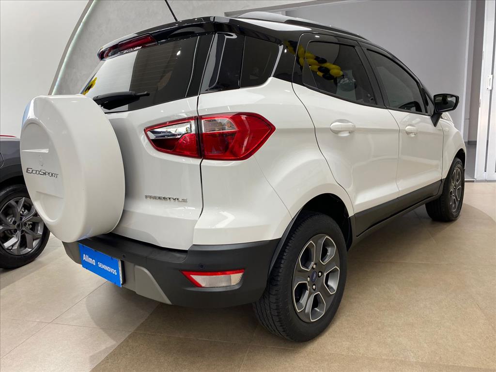 ECOSPORT 1.5 TI-VCT FLEX FREESTYLE AUTOMÁTICO4