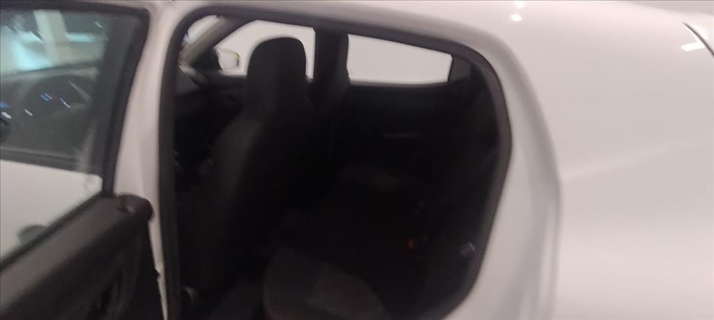 KWID 1.0 12V SCE FLEX ZEN MANUAL8