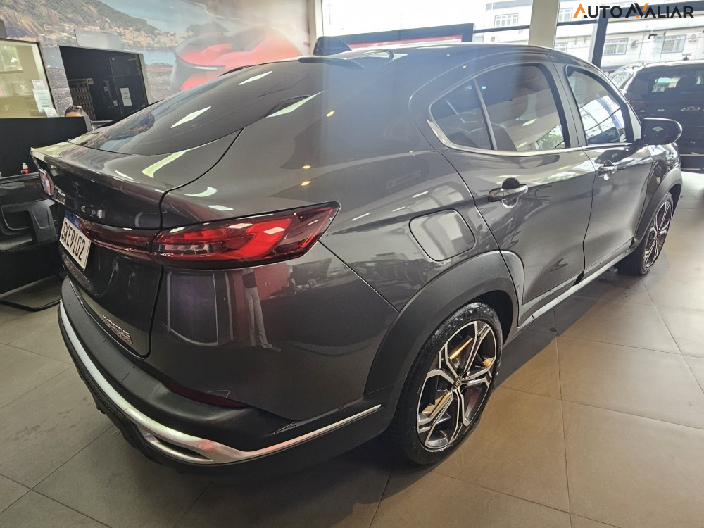 Fiat-FASTBACK-1.0 TURBO 200 FLEX IMPETUS CVT