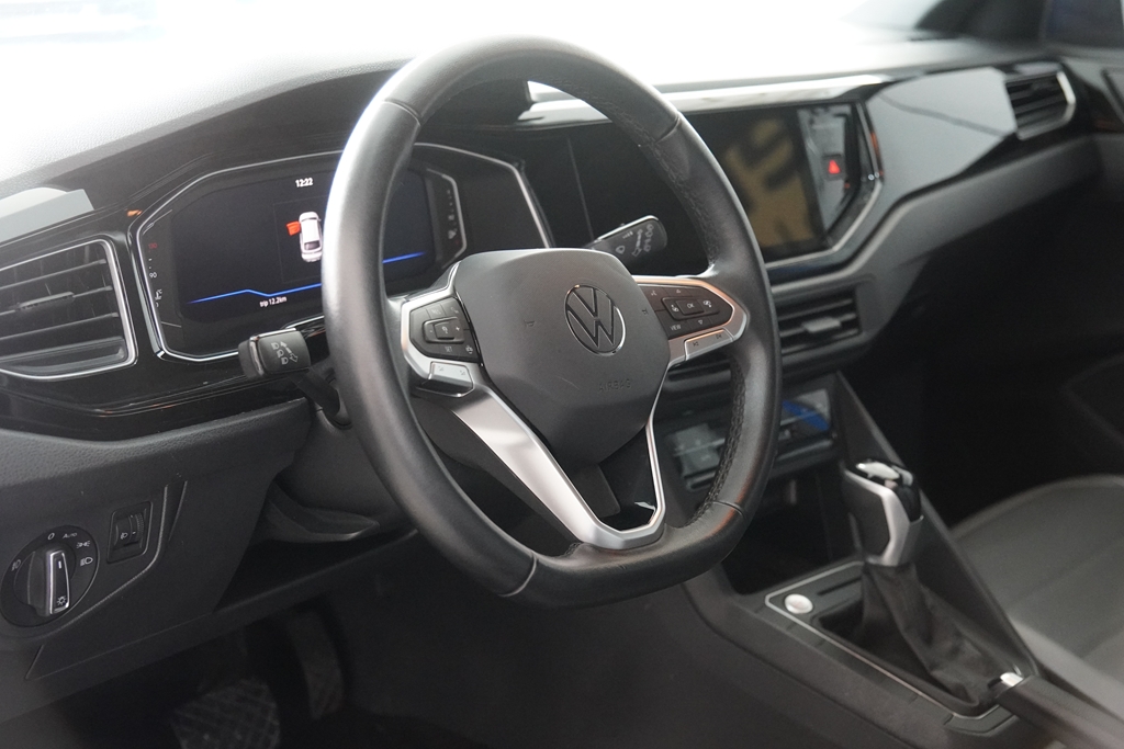 NIVUS 1.0 200 TSI TOTAL FLEX HIGHLINE AUTOMÁTICO11