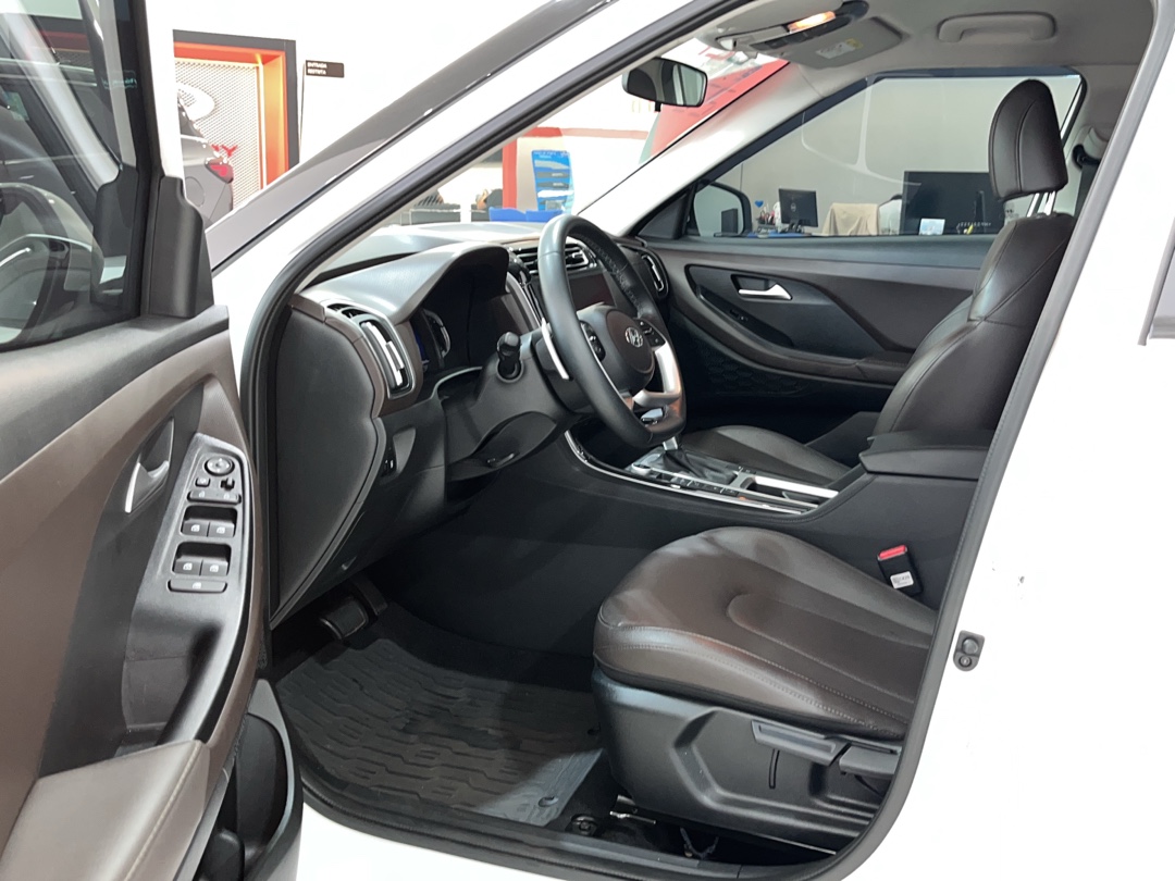 Hyundai-CRETA-1.0 TGDI FLEX PLATINUM AUTOMÁTICO