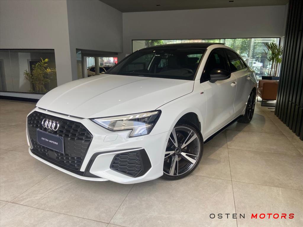2.0 40 TFSI MHEV SEDAN PERFORMANCE BLACK S-TRONIC