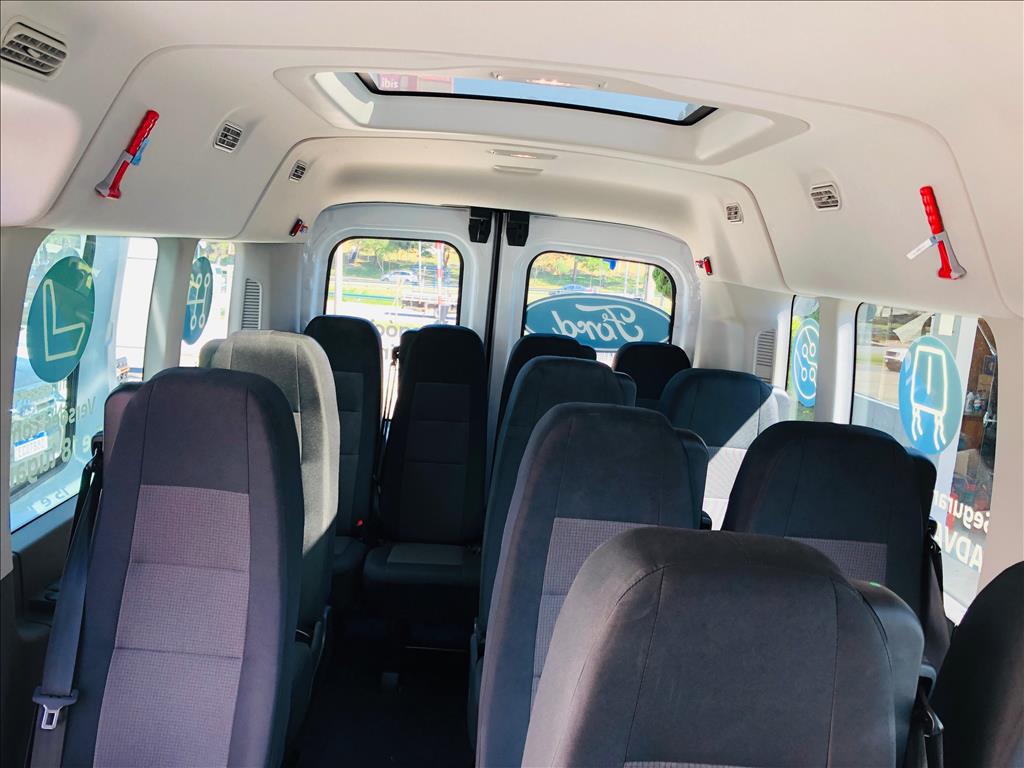 TRANSIT 2.0 ECOBLUE DIESEL MINIBUS 14+1 L3H2 AUTOMÁTICO9