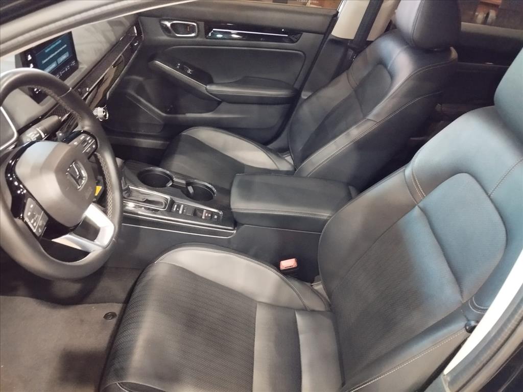 CIVIC 2.0 DI e:HEV TOURING e-CVT CIVIC 2.0 DI e:HEV TOURING e-CVT