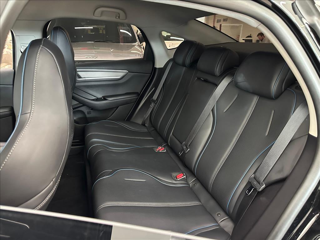 KING 1.5 DM-I PHEV GS AUTOMÁTICO8