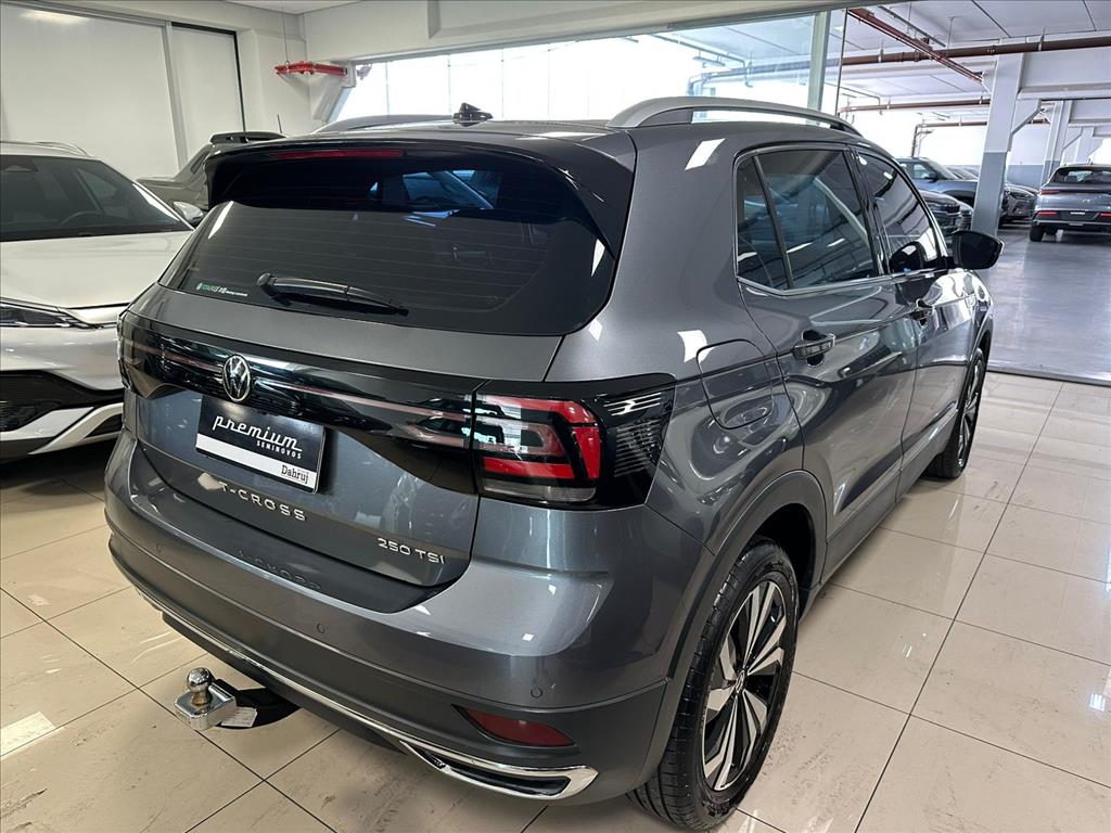 T-CROSS 1.4 250 TSI TOTAL FLEX HIGHLINE AUTOMÁTICO6