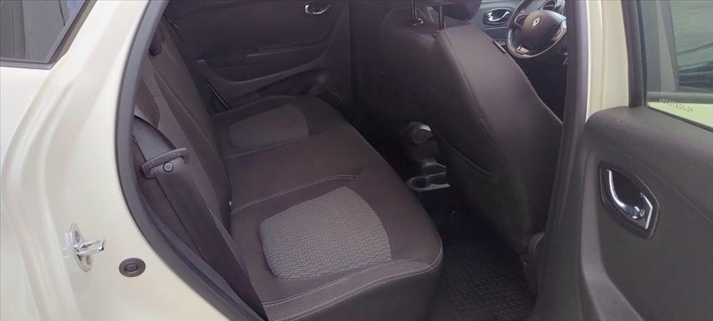 CAPTUR 1.6 16V SCE FLEX LIFE X-TRONIC CAPTUR 1.6 16V SCE FLEX LIFE X-TRONIC