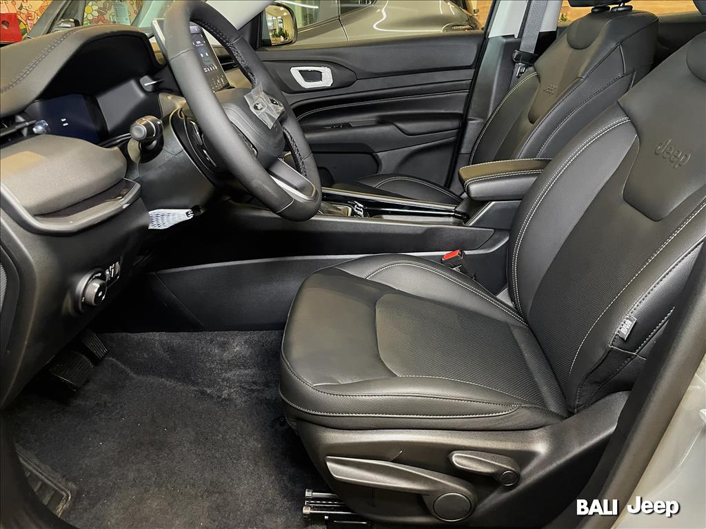 COMPASS 1.3 T270 TURBO FLEX LONGITUDE AT68