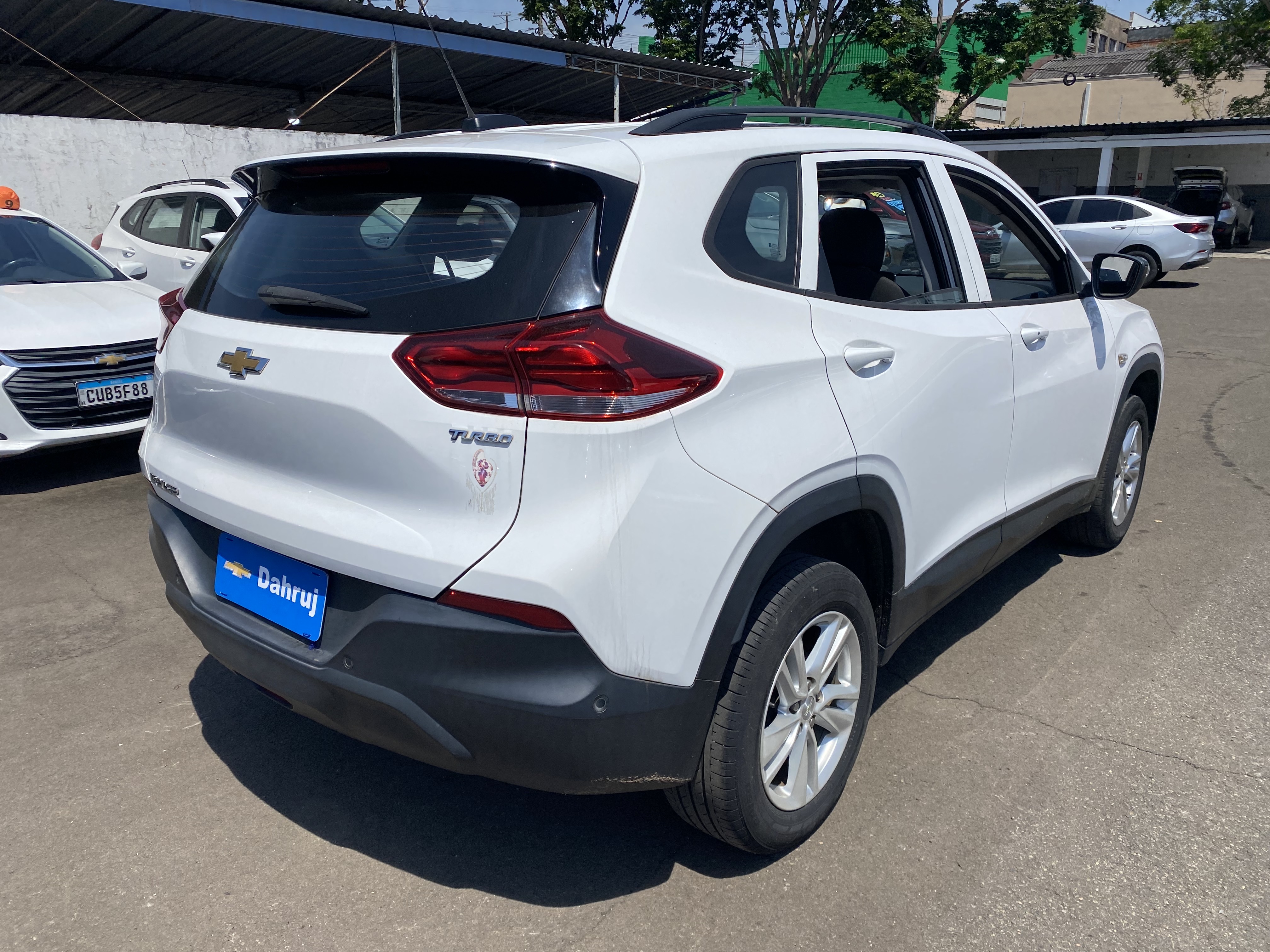 TRACKER 1.0 TURBO FLEX AUTOMÁTICO3
