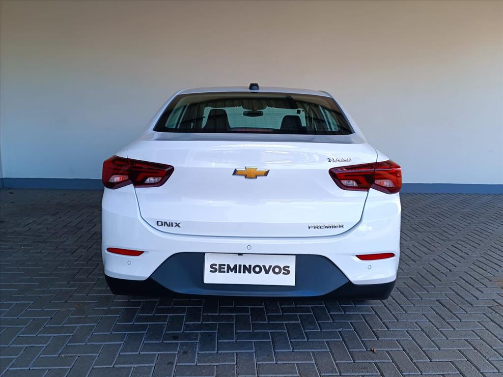 ONIX PLUS 1.0 TURBO FLEX PREMIER AUTOMÁTICO3