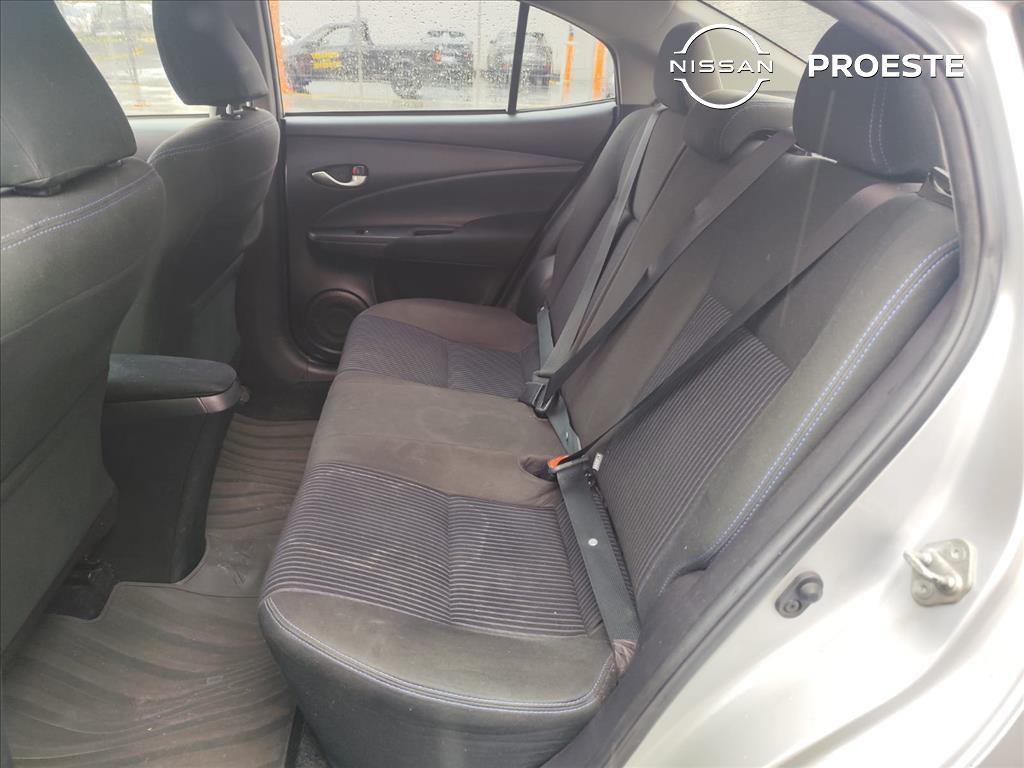 YARIS 1.5 16V FLEX SEDAN XL MANUAL9