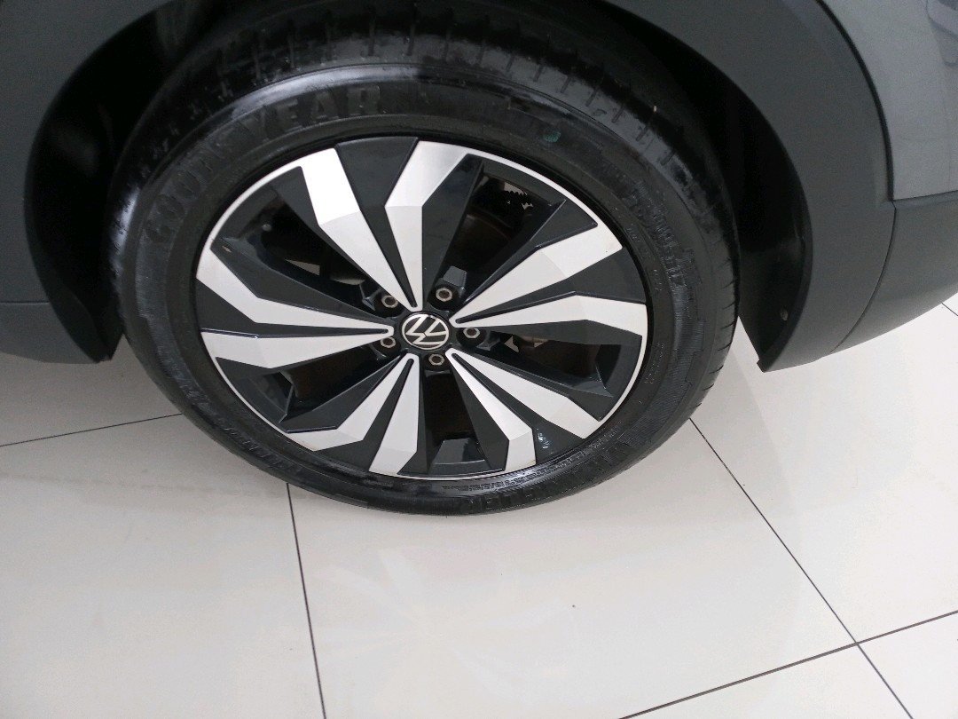 VW - Volkswagen-T-CROSS-1.0 200 TSI TOTAL FLEX AUTOMÁTICO