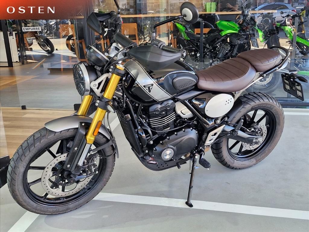 TRIUMPH-SCRAMBLER-400 X