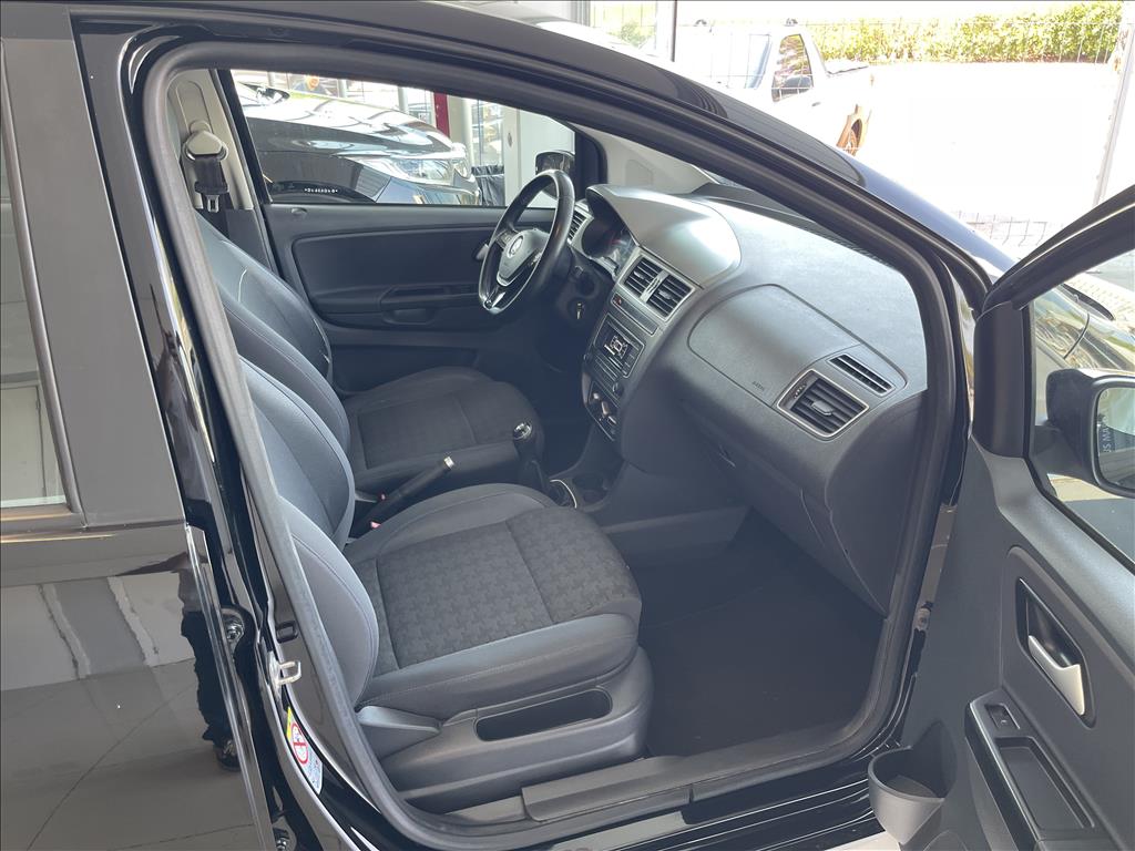 FOX 1.6 MSI COMFORTLINE 8V FLEX 4P MANUAL7