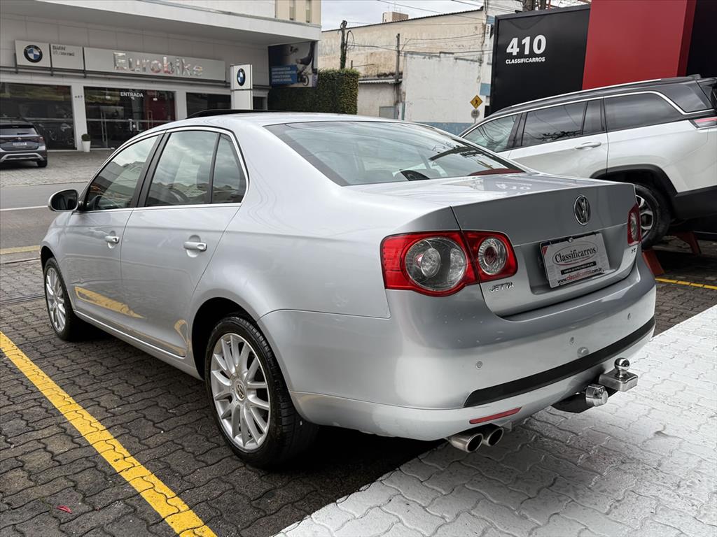 Volkswagen Jetta - 2.5 I 20V 150CV GASOLINA 4P TIPTRONIC