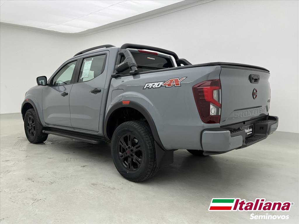 FRONTIER 2.3 16V TURBO DIESEL PRO4X CD 4X4 AUTOMÁTICO2