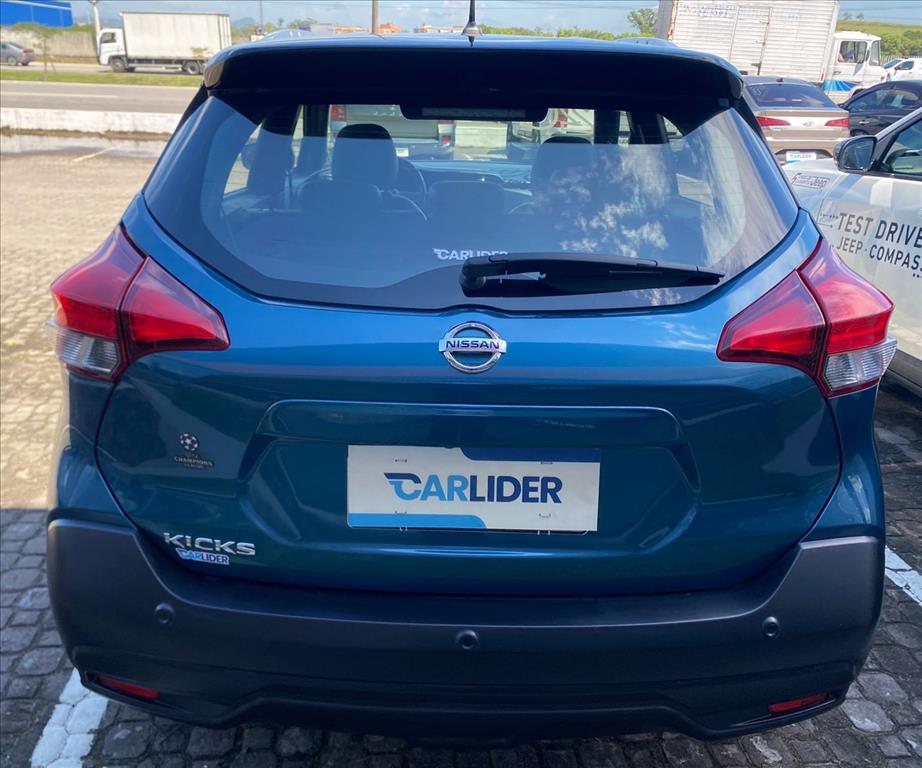 KICKS 1.6 16V FLEXSTART UEFA CHAMPIONS LEAGUE 4P XTRONIC3