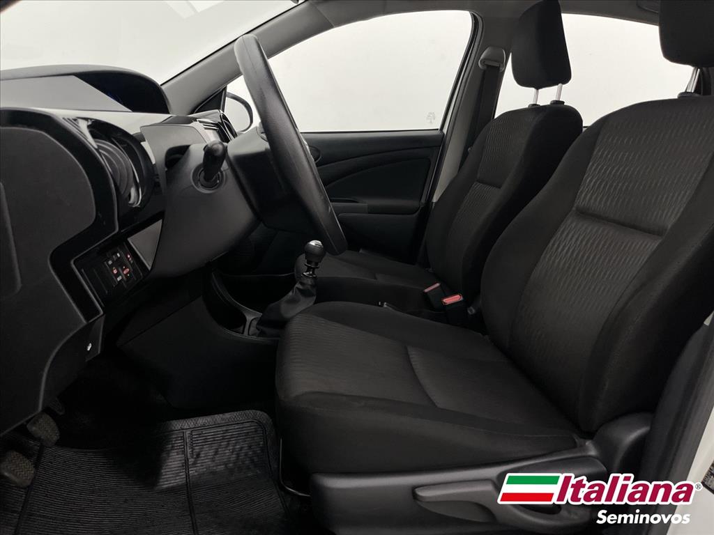 ETIOS 1.3 X 16V FLEX 4P MANUAL12