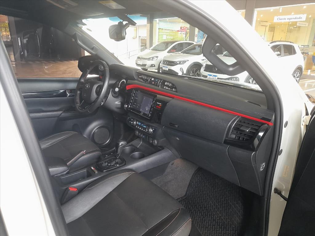 HILUX 4.0 V6 GR SPORT 4X4 CD GASOLINA AUTOMÁTICO6